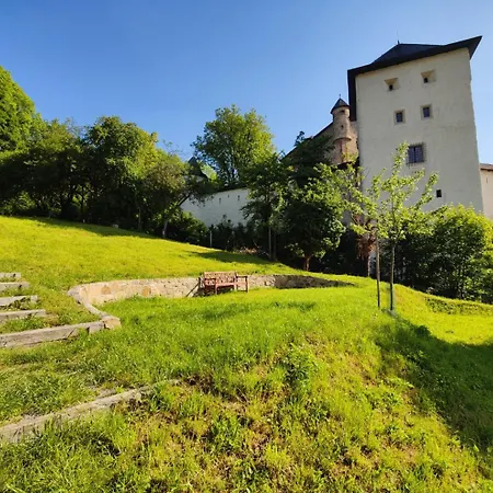 Stanovanie Pod Starym Zamkom - * Banska Stiavnica